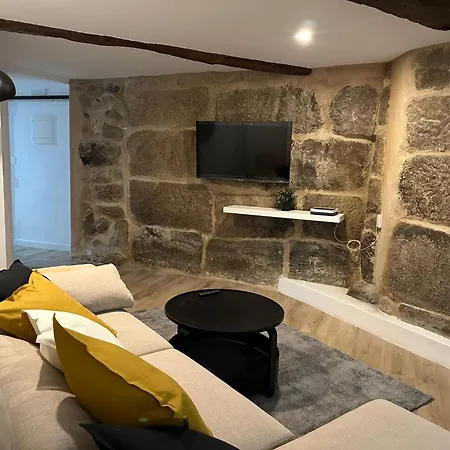 度假居 Casa De Lucinda-ribeira Sacra Covas (Ourense)