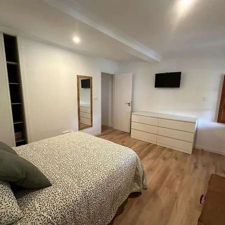 度假居 Casa De Lucinda-ribeira Sacra Covas (Ourense)